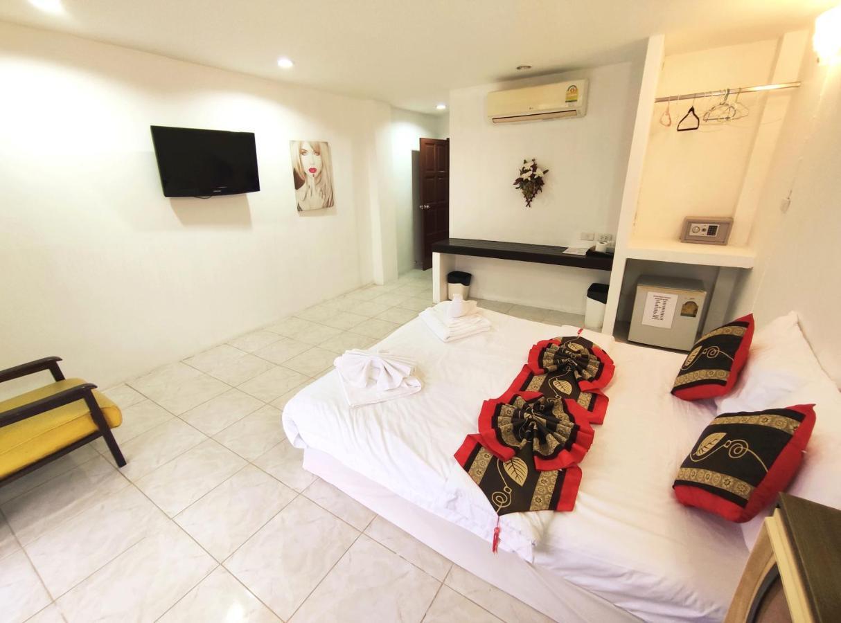 Sea Beach Paradise Patong Exterior foto