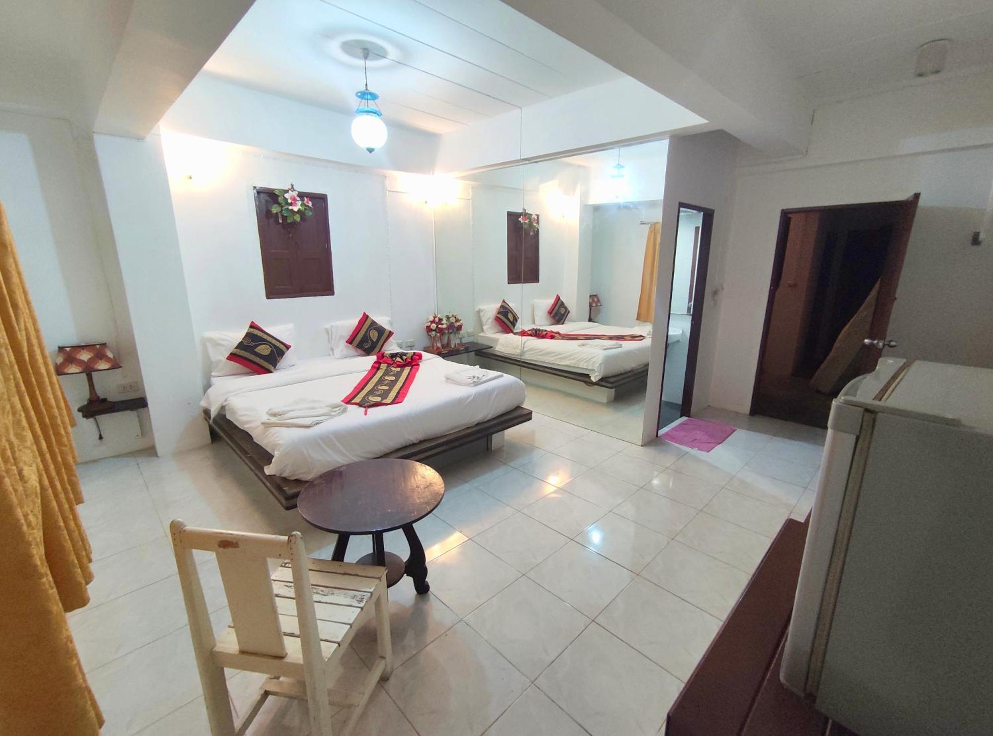 Sea Beach Paradise Patong Exterior foto